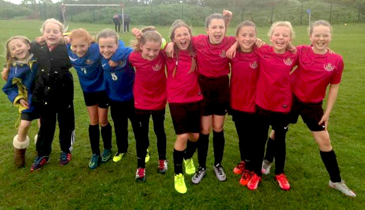 girls football at nunthorpe athletic juniors
